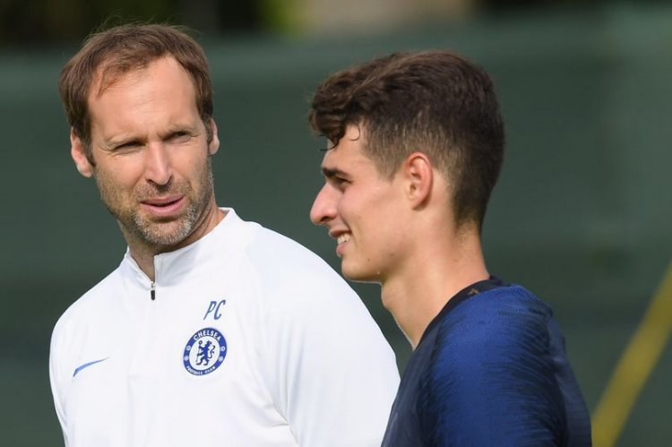 'Kepa brought him out of retirement!' - Chelsea fans in meltdown over Petr Cech announcement