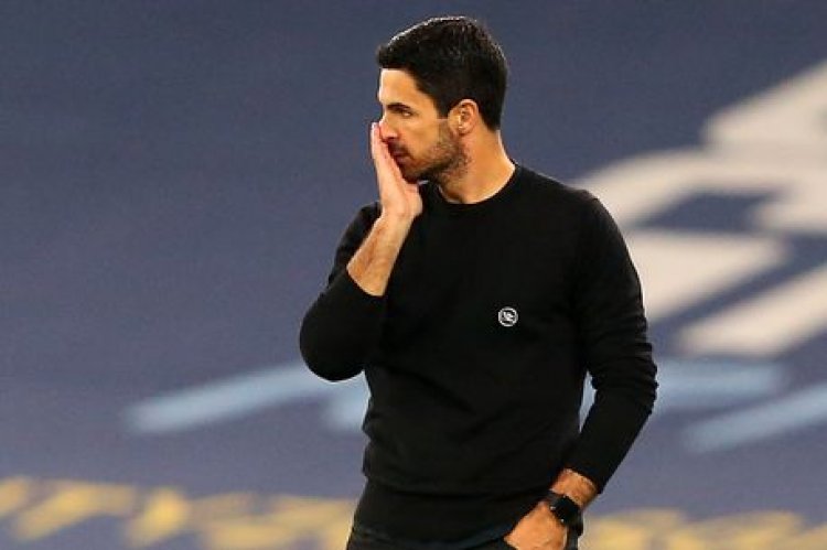 Mikel Arteta accused of being dishonest to Arsenal fans over treatment of Mesut Ozil