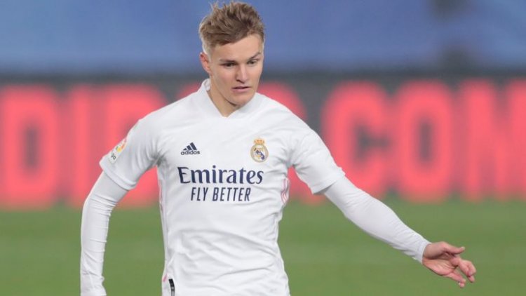 Martin Odegaard completes medical ahead of Arsenal transfer as Emile Smith Rowe blow confirmed