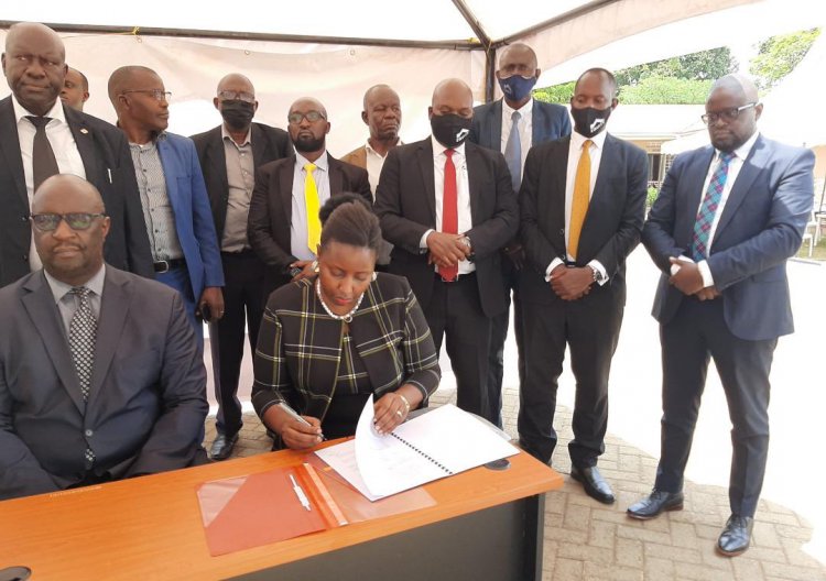 Equity Bank Uganda inks MOU with Bunyoro Kitara kingdom to boost investment opportunities in the Albertine region.