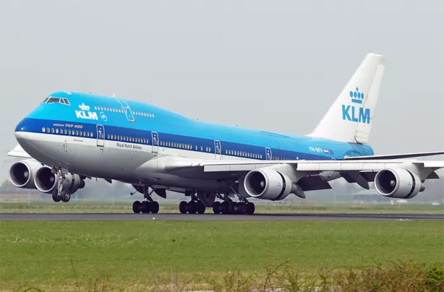 How do I talk to Klm Airlines from Peru?