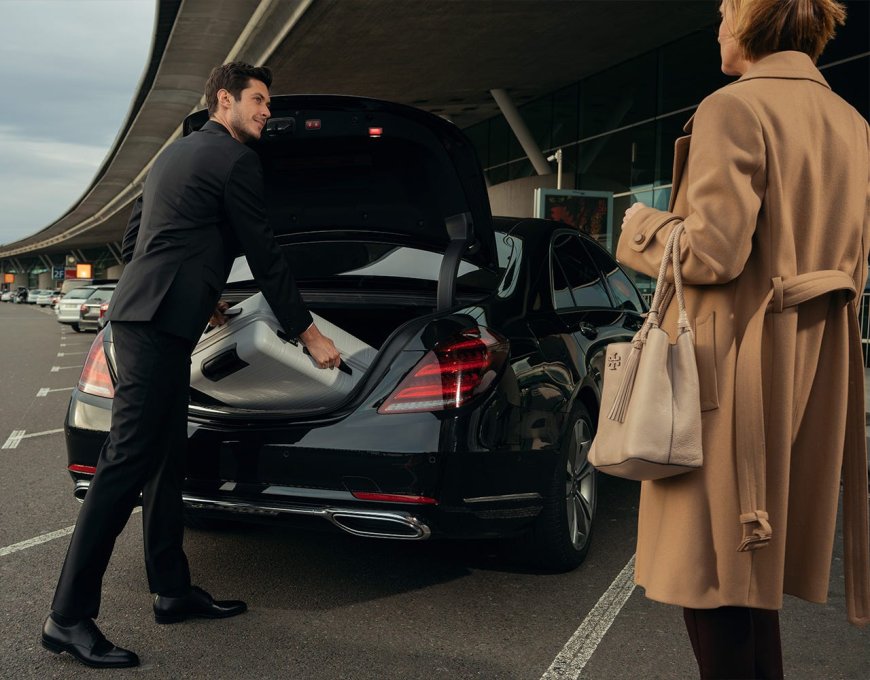 Elevate Your Journey: Runways Trans Limo LLC at Gwinnett County Airport