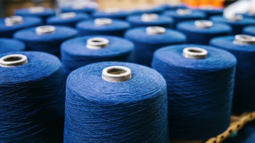 How Does Polyester Yarn Compare to Cotton Yarn?