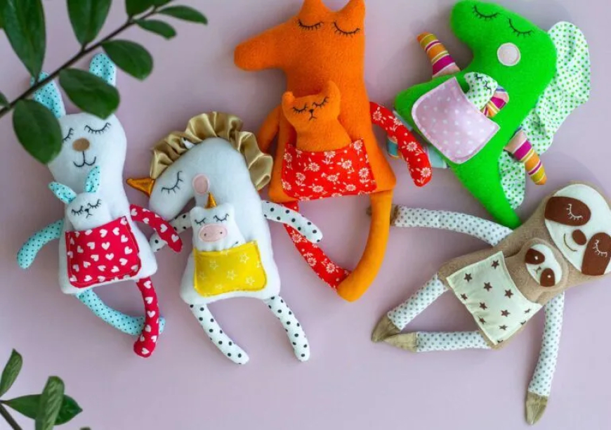 Woolly Fox: Crafting Premium Eco-Friendly Toys for Infant Development