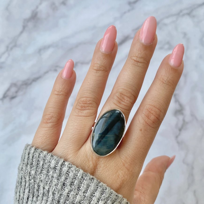 Find your inner strength as you wear Sagacia Blue Tiger Eye Jewelry.