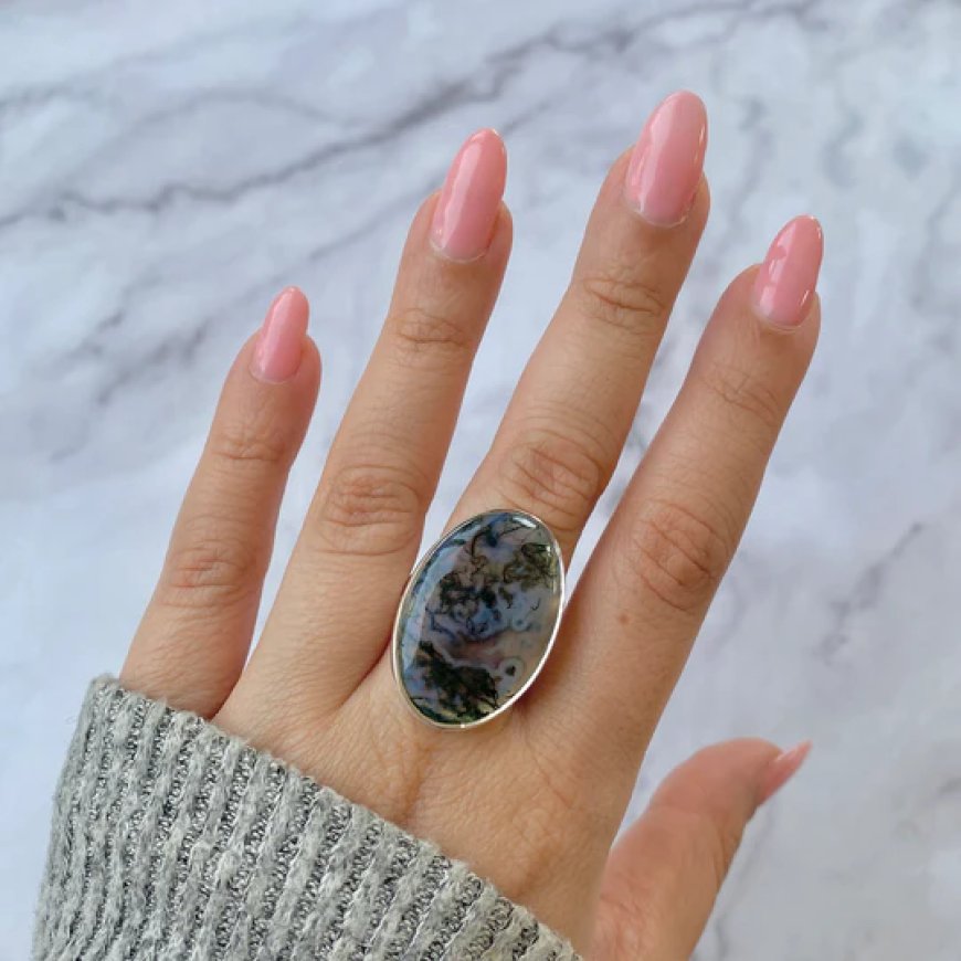 Infinite Brilliance: Moss Agate Ring for Enduring Glamour