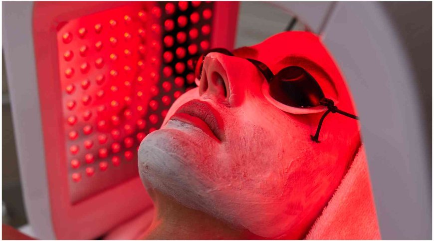 Experience the Glow: LED Light Therapy in Riyadh