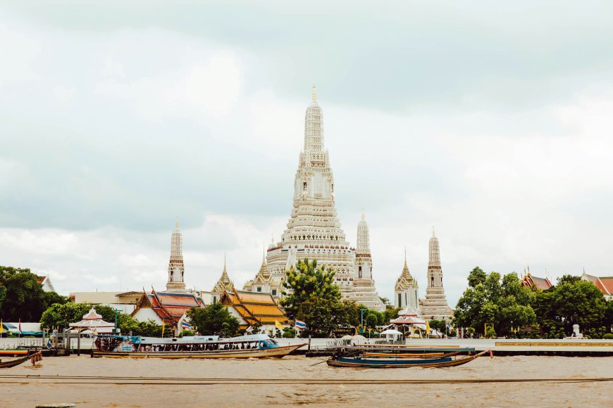 Discovering the Wonders of Bangkok: A Journey Through the Heart of Thailand