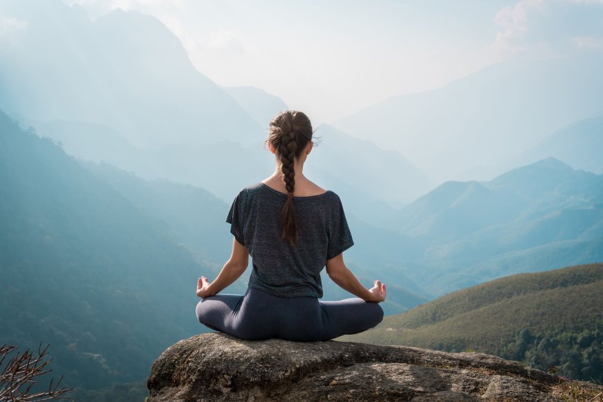 What are the long-term benefits of regular meditation practice?