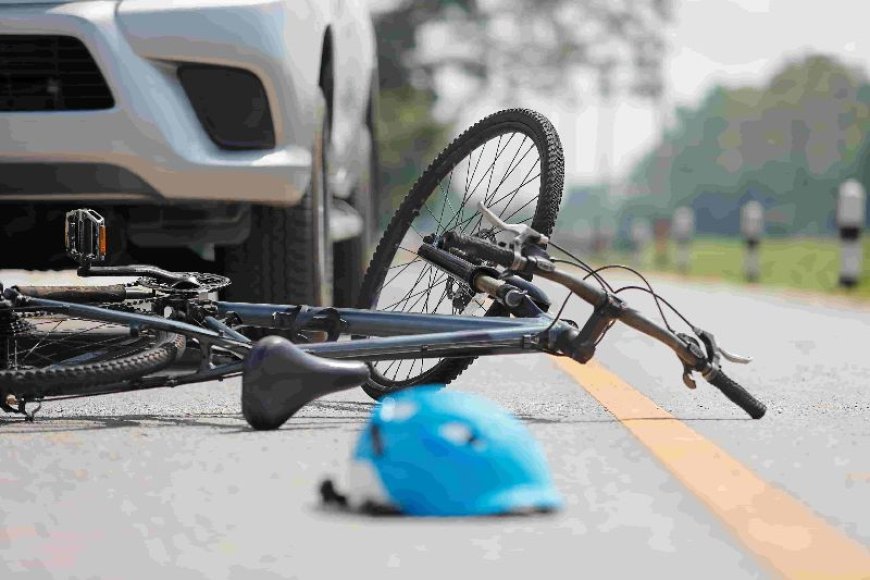 How a Santa Monica Bike Accident Lawyer Maximizes Compensation