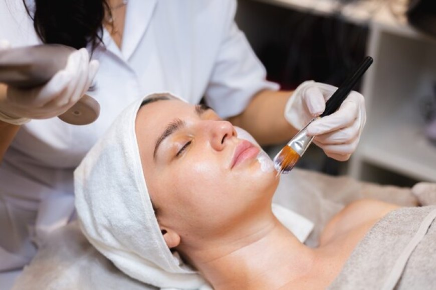 Discover Youthful Skin with HydraFacial Experts