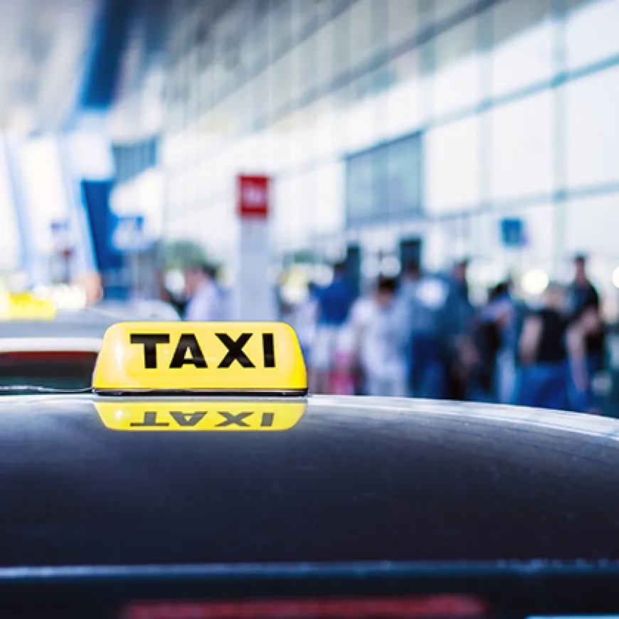 Discover Luxury Airport Taxis for VIP Service