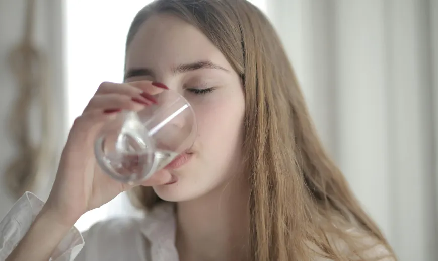 Exploring the Types of Drinking Water: What's in Your Glass!