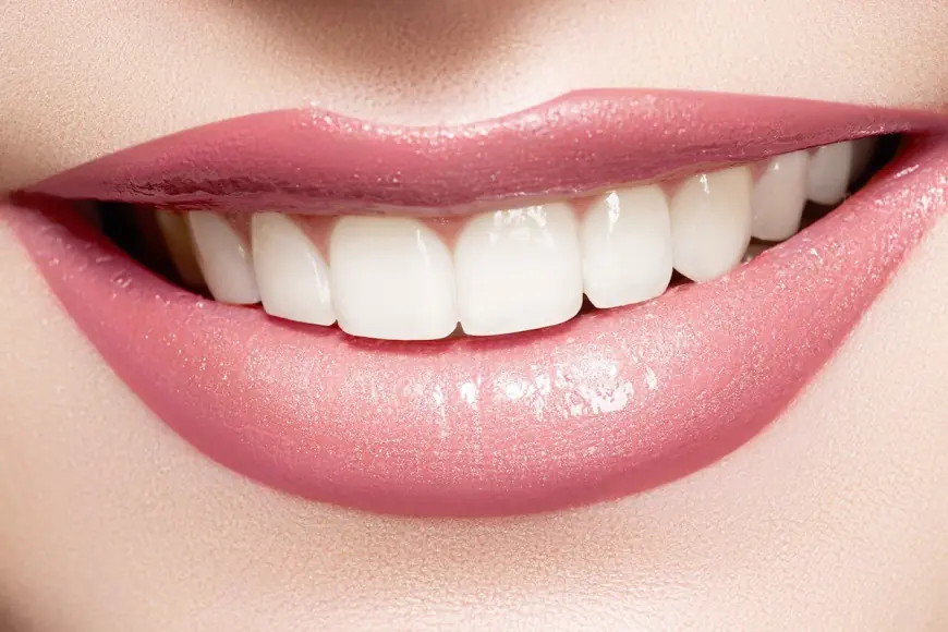 Beyond Brushing: How to Keep Your Teeth White Naturally