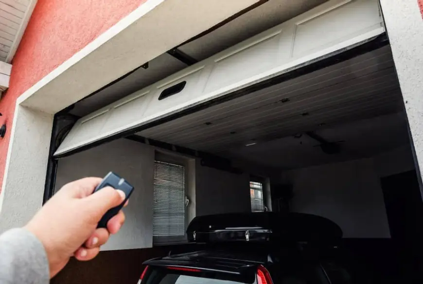 Experts Garage Door Launches Comprehensive Garage Door Installation Services