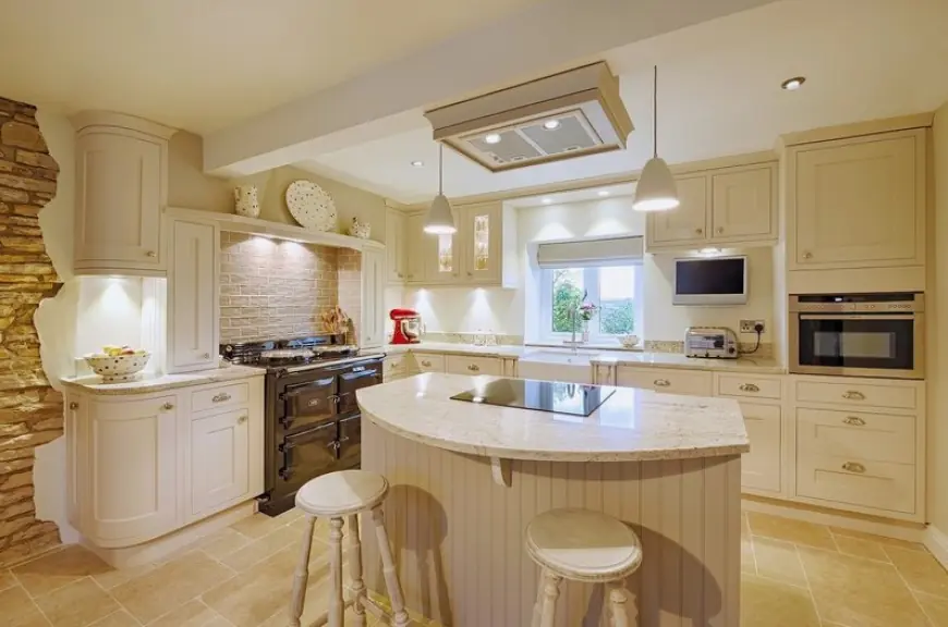 How to Save Money When Hiring Kitchen Fitters Near Me