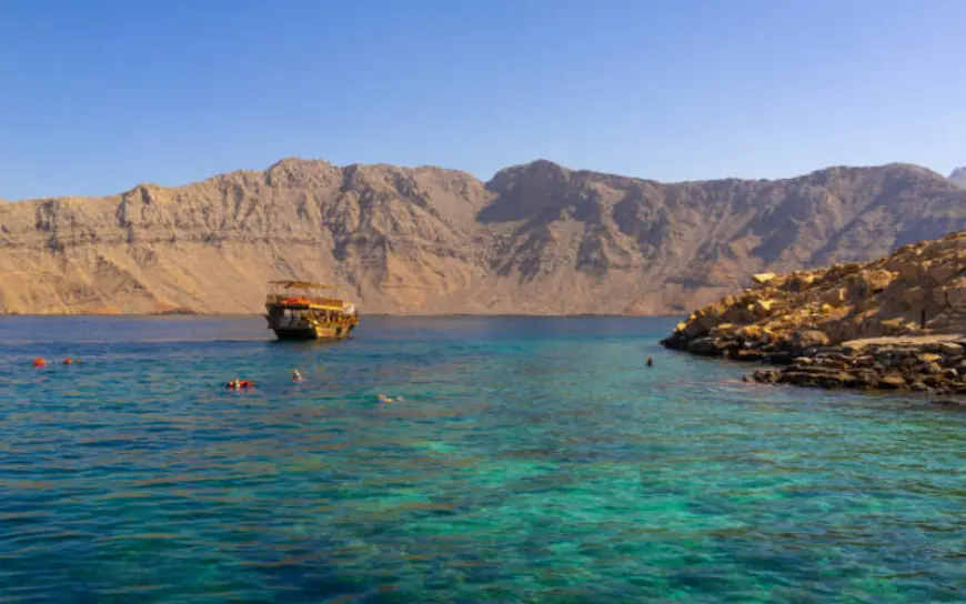 Exploring the Fjords of Oman: Musandam Dibba from Dubai