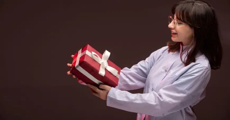 Thoughtful Gifts for a Nurse for Yourself or Someone Special