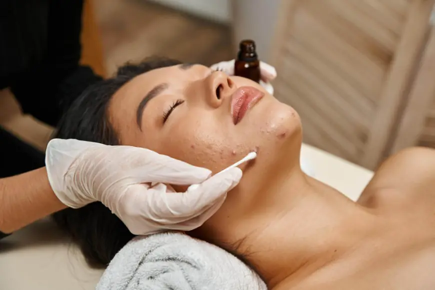 Achieving Acne-Free Skin in Dubai: Effective Solutions for All Ages