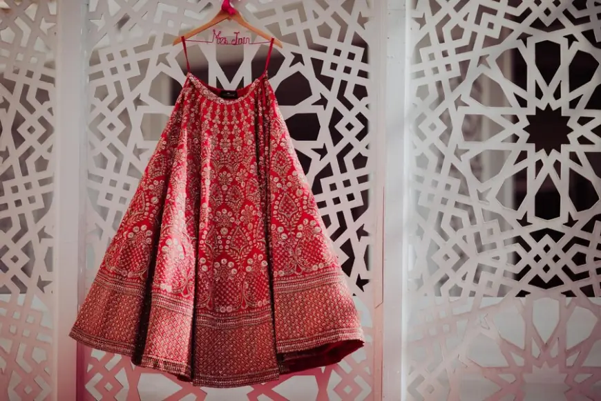 How to Choose the Perfect Wedding Lehenga for Different Wedding Themes in Jaipur