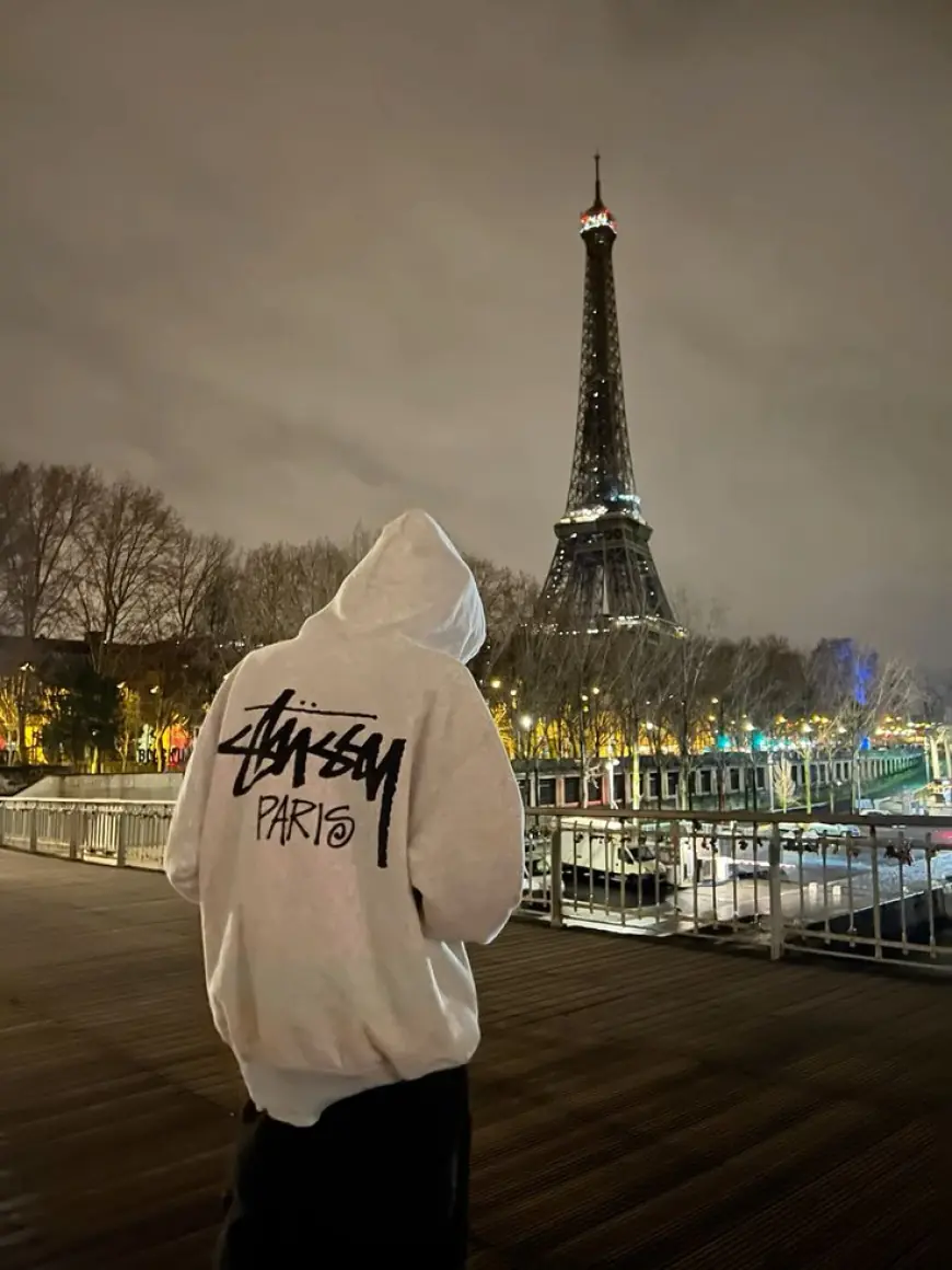 The History of Stussy Hoodies: From Surf Culture to Streetwear