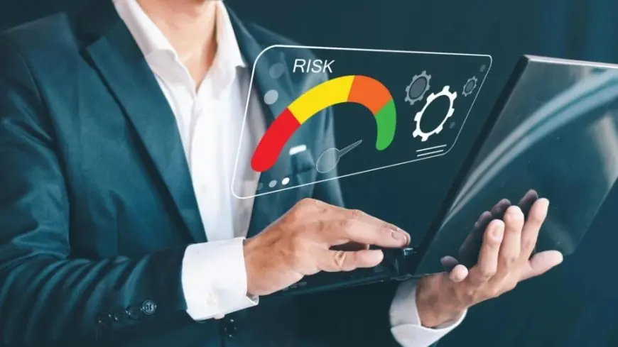 Smarter Merchant Monitoring with Dynamic Risk Assessment