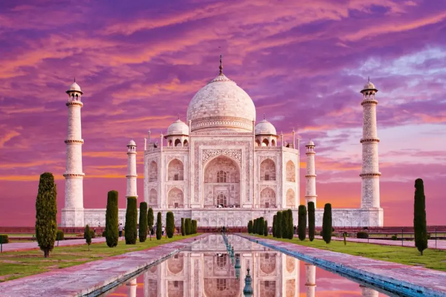 Taj Mahal Tour from Delhi: A Day of Love, History, and Splendor