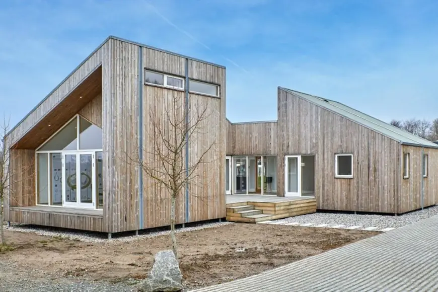 Advantages of Eco Prefab Homes Over Traditional Construction