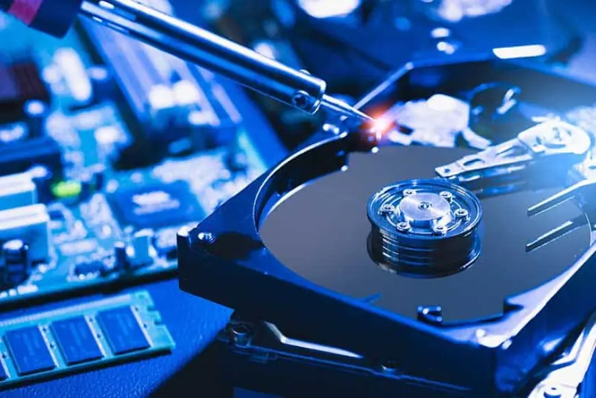 DIY vs. Professional Hard Disk Data Recovery: What’s Best for You?