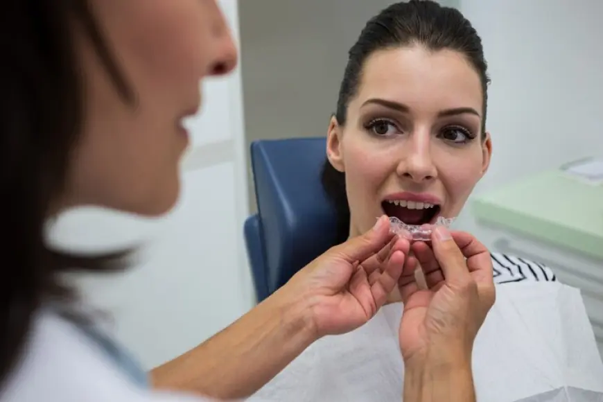 Straightening Your Teeth Without Metal Braces: The Benefits of Invisalign