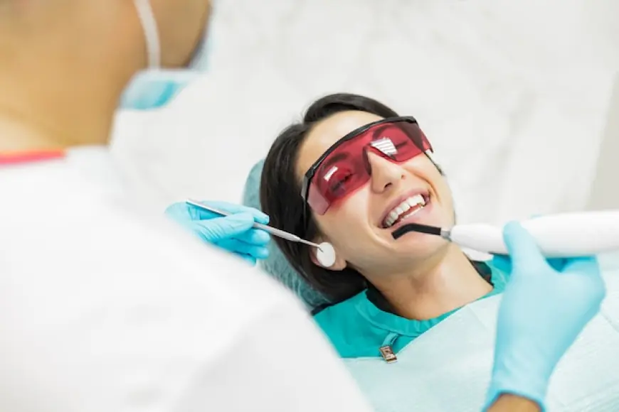 How to Choose the Perfect Cosmetic Dentist for Your Dream Smile