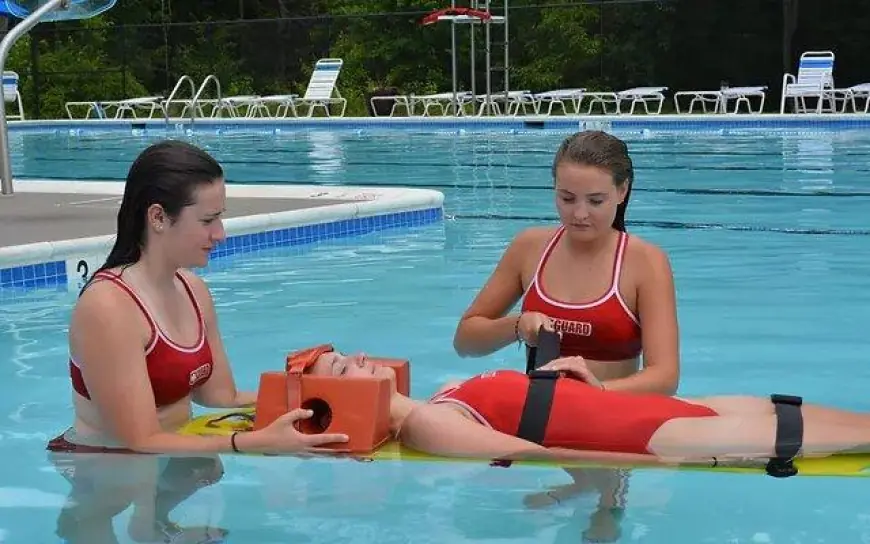 Top Lifeguarding Jobs in 2025: Best Places to Work as a Lifeguard