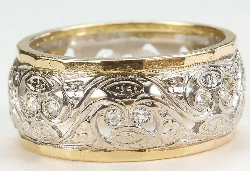 Where to Buy the Best Vintage Wedding Bands?