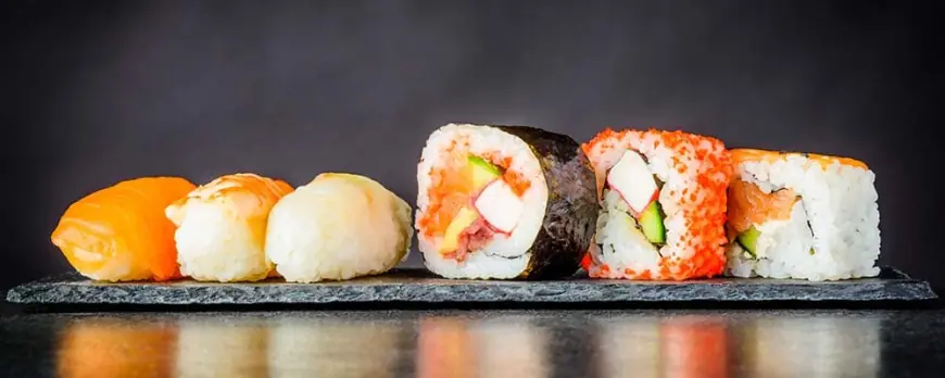 Top 10 Sushi Restaurants in Los Angeles With a Good Vibe