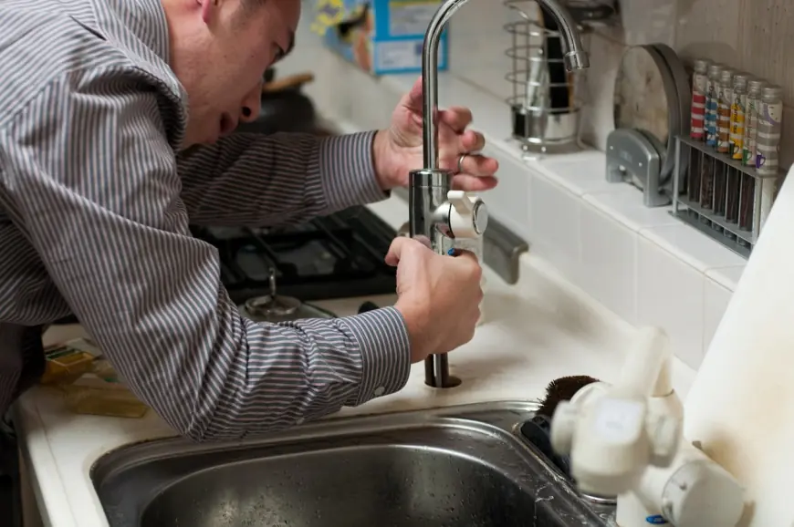 Signs You Need Professional Plumbing Services in Richardson