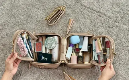 Find The Best Women's  Travel Toiletry Bag | DIH Concepts Cosmetic and Toiletry Bags