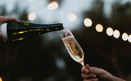 From Sparkling Wine to Sake: A Global Tour of Fine Spirits Available at Vino&Vino Armenia