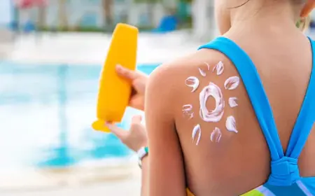 Why Is the Best Body Lotion Essential for Your Skincare Routine?