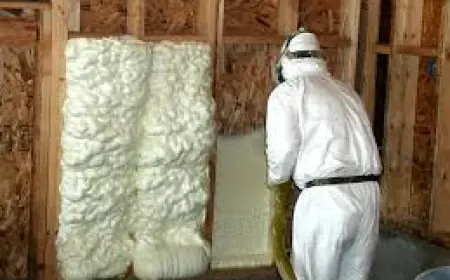 How Spray Foam Insulation Services Improve Energy Efficiency