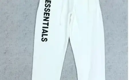 What Makes Essentials Sweatpants So Popular?