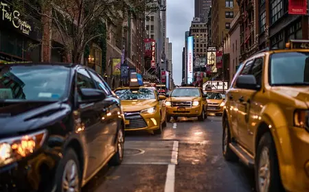 Which Taxi to Airport Melbourne Service Offers the Fastest and Most Reliable Ride?