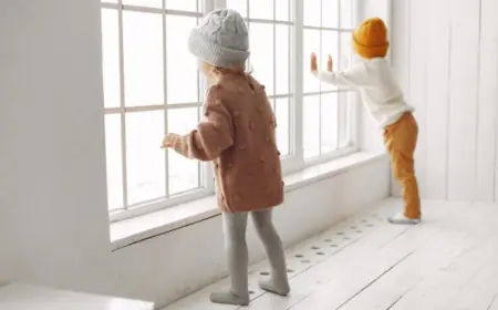 Top Benefits of Installing Child Safe Blinds in Edmonton