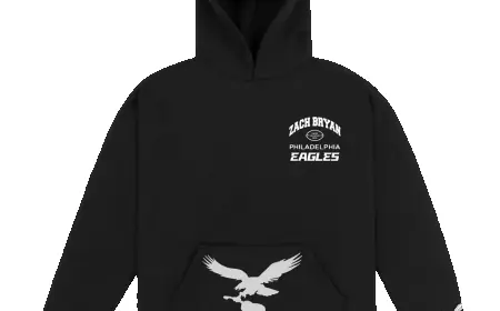 ZachBryanMerch.com Just Dropped New Gear and It’s Fire