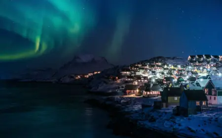 Exploring the Northern Lights in Greenland: Where and When to See Them
