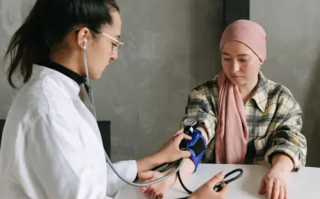 Stop! Don’t Try Microneedling If You Have These Conditions