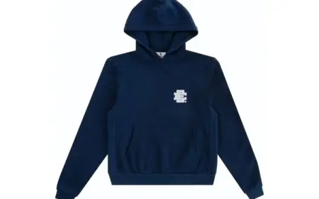 The Quantum Physics of Lost EE Hoodie Strings