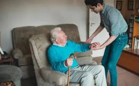 RQF Level 2 Health and Social Care vs. Level 3: What’s the Difference and Which Is Better?