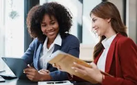 9 Things Smart People Quietly Ignore at Work—And Why It Helps Them Succeed