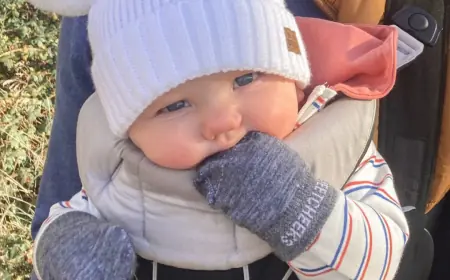 Why Parents Are Switching to Natural Wool Gloves for Their Infants