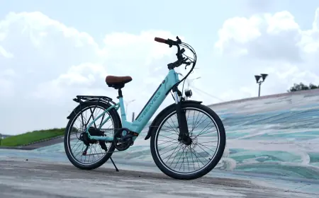 The Silent Revolution: How E-Bikes Are Transforming Urban Commutes